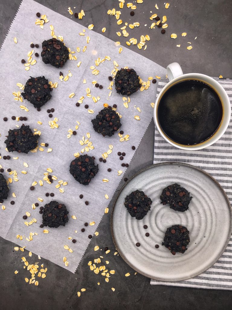 Black Sesame Breakfast Cookies | Family Meals in Heels